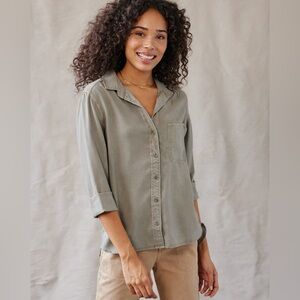 Bella Dahl Shirt Tail Button Down - Soft Army Size Small